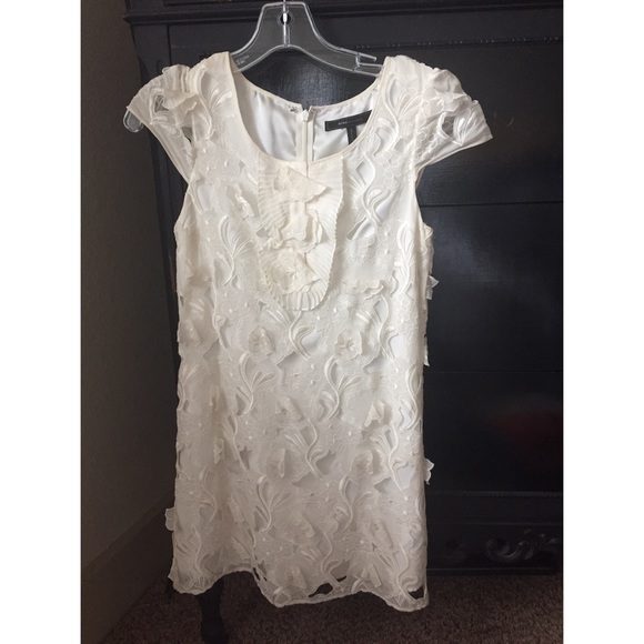 Bridal dress - Picture 2 of 3